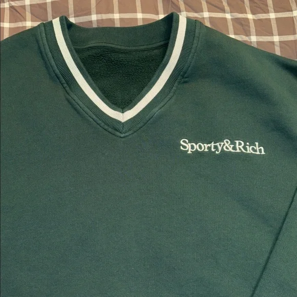 Sporty & Rich Serif Logo Embroidered V-Neck - Picture 7 of 8